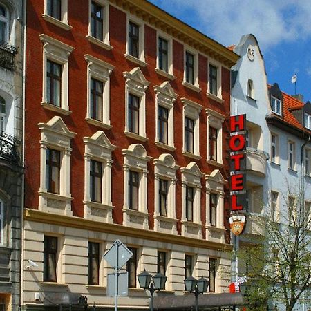 W Starej Kamienicy Hotel Gniezno Exterior photo